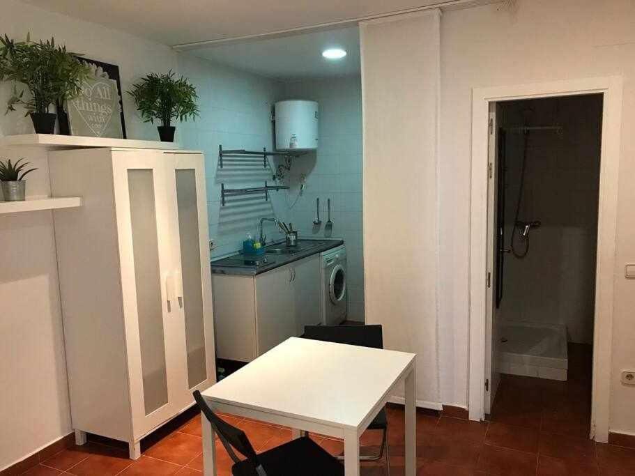 Una Encantadora Estadia En Madrid Apartman Kültér fotó